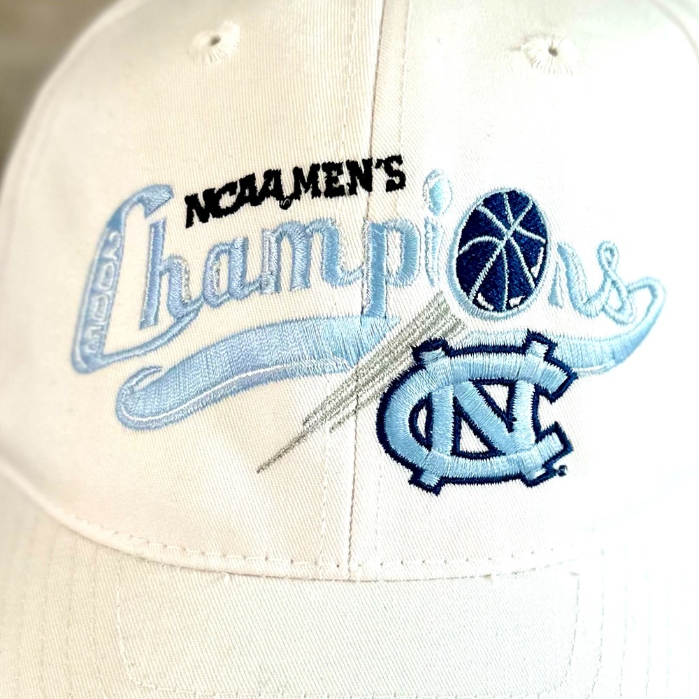 NWT university of North Carolina, Tar Heels, 2005 NCAA national championship hat